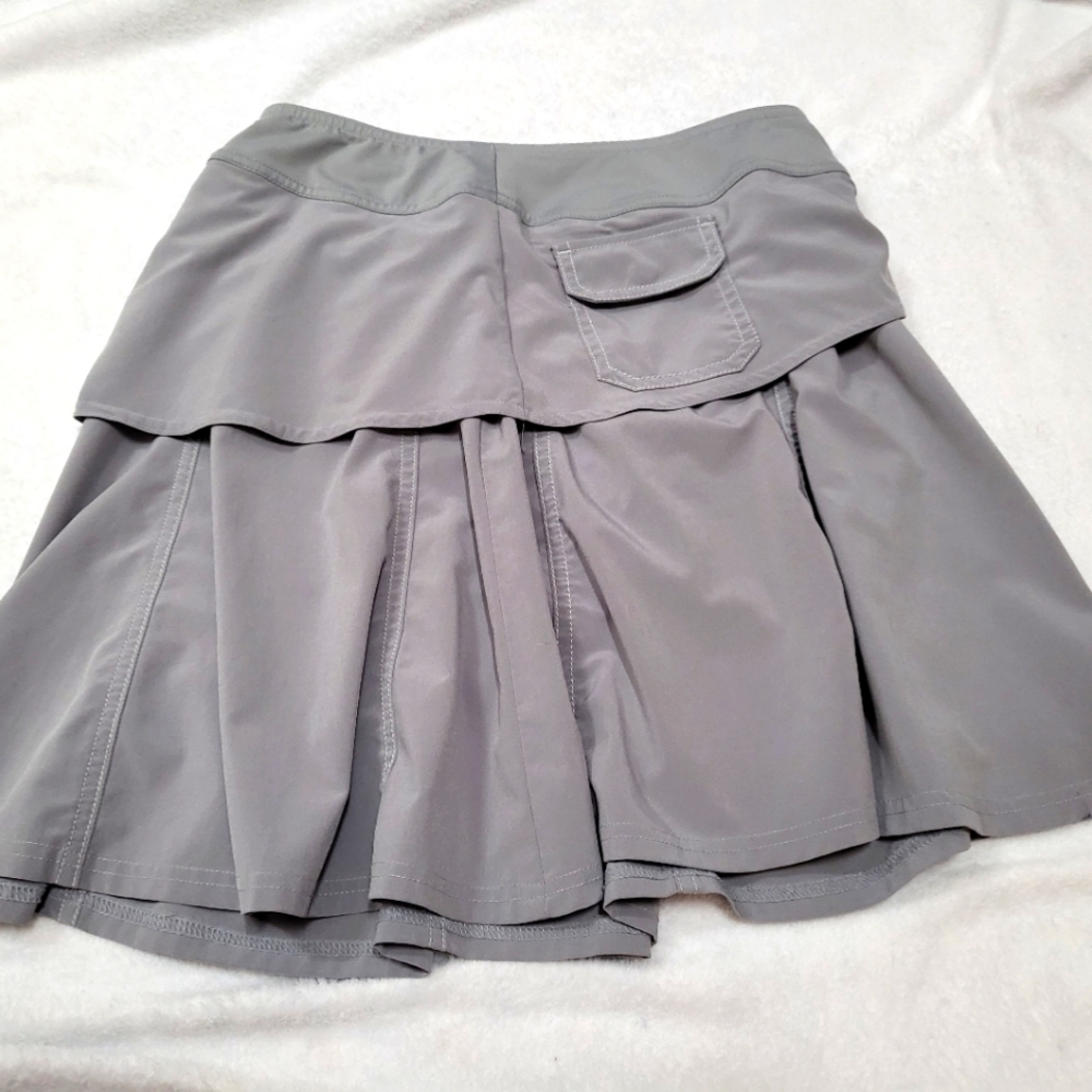 Athleta skirt with attached tights